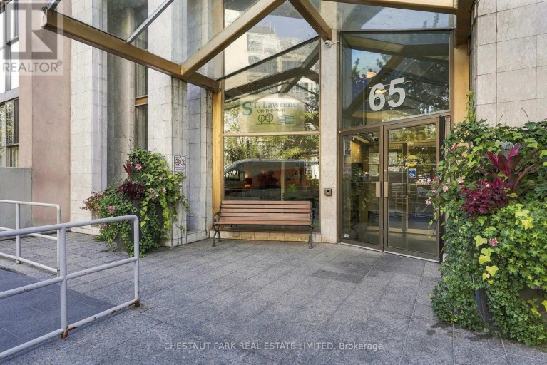 211 - 65 SCADDING AVENUE, Toronto (Waterfront Communities), Ontario, M5A4L1