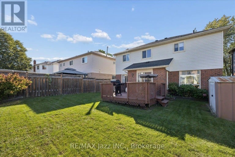 894 GRANDVIEW STREET N, Oshawa (Pinecrest), Ontario, L1K2E3
