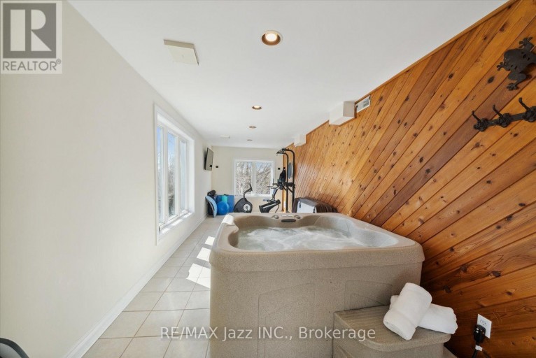 8733 LESKARD ROAD, Clarington, Ontario, L0B1M0