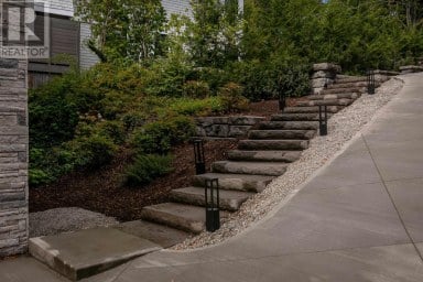 1160 Rockcliffe Street Halifax Nova Scotia photo 7
