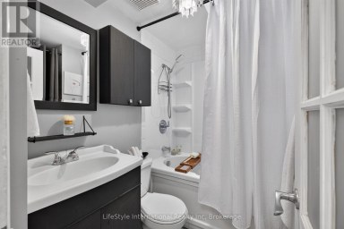 18 CAMROSE COURT Kitchener Ontario photo 18