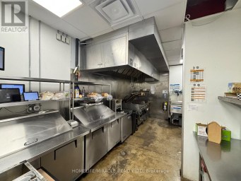 90 - 105 THE POND ROAD Toronto (York University Heights) Ontario photo 6