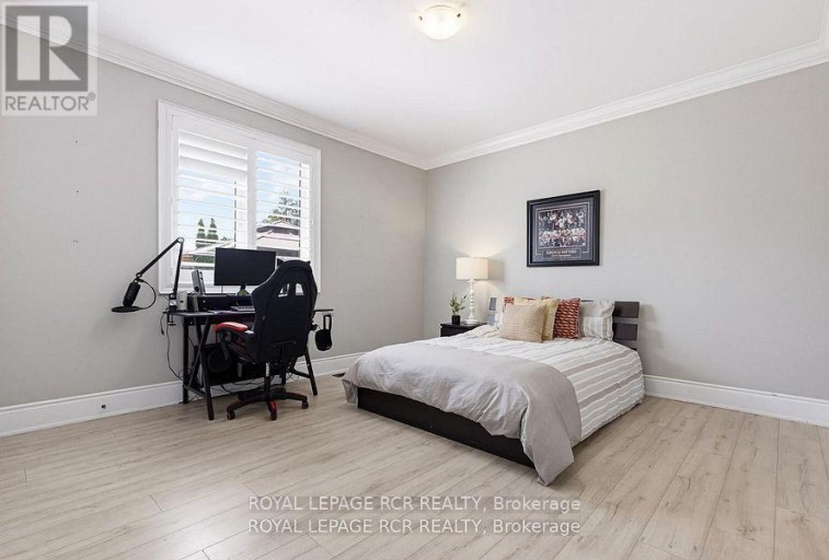 19 SKELTON STREET, Mono, Ontario, L9W6W9