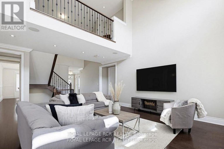 19 SKELTON STREET, Mono, Ontario, L9W6W9