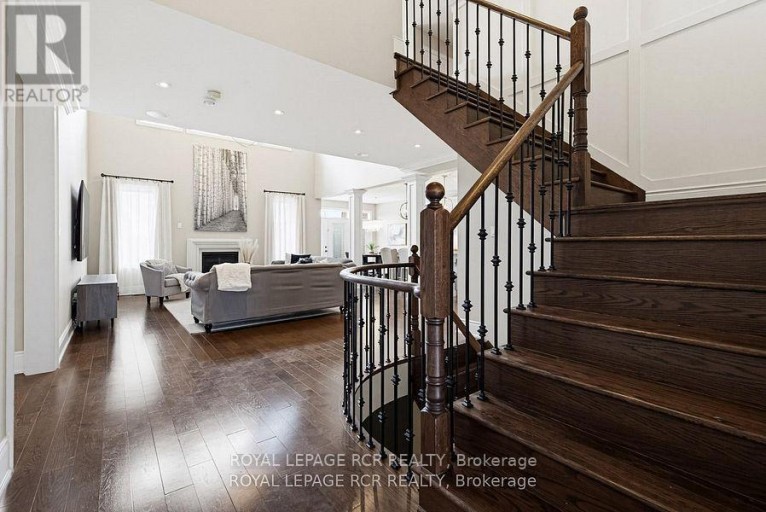 19 SKELTON STREET, Mono, Ontario, L9W6W9
