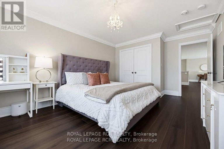 19 SKELTON STREET, Mono, Ontario, L9W6W9