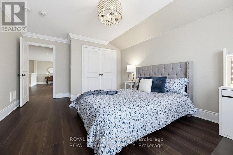 19 SKELTON STREET, Mono, Ontario, L9W6W9
