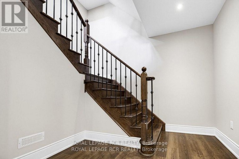 19 SKELTON STREET, Mono, Ontario, L9W6W9