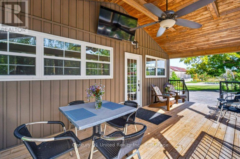 37 NORTHEY'S BAY ROAD, North Kawartha, Ontario, K0L3E0