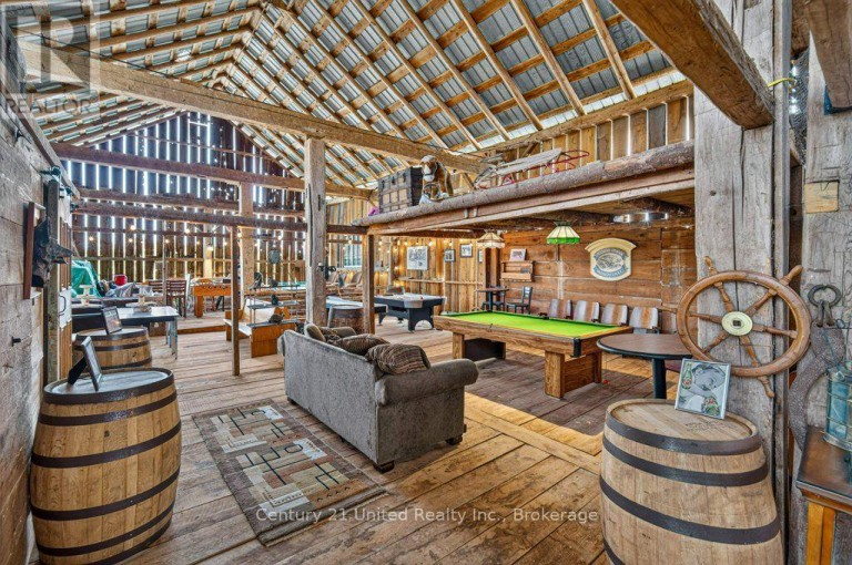 37 NORTHEY'S BAY ROAD, North Kawartha, Ontario, K0L3E0