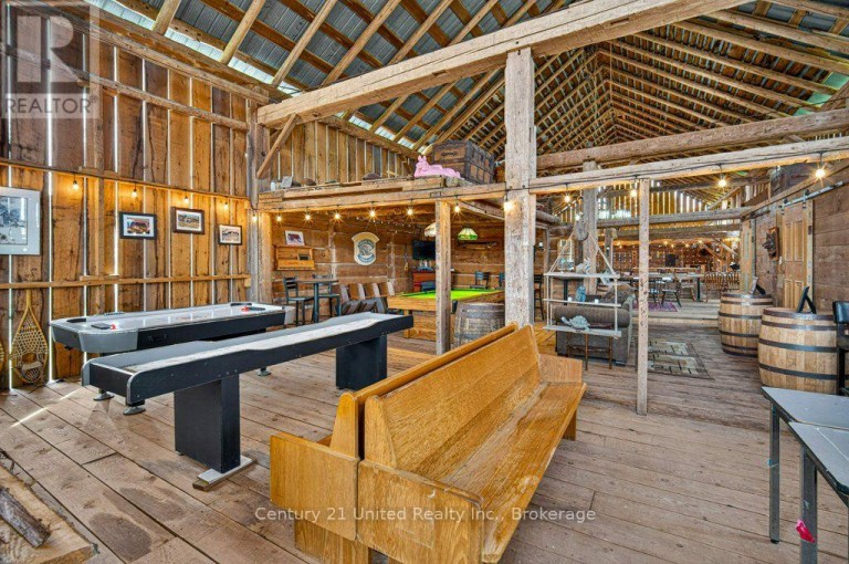 37 NORTHEY'S BAY ROAD, North Kawartha, Ontario, K0L3E0