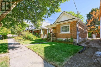 16 BARRINGTON AVENUE London North (North N) Ontario photo 3