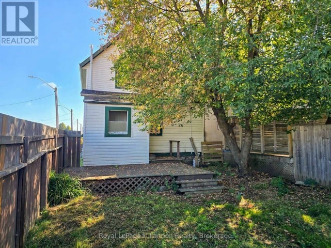 1201 EDWARD STREET S, Thunder Bay (Westfort), Ontario, P7E2J1