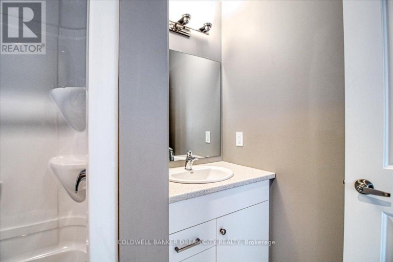 100 ARROWHEAD LANE, Chatham-Kent (Chatham), Ontario, N7M0T2