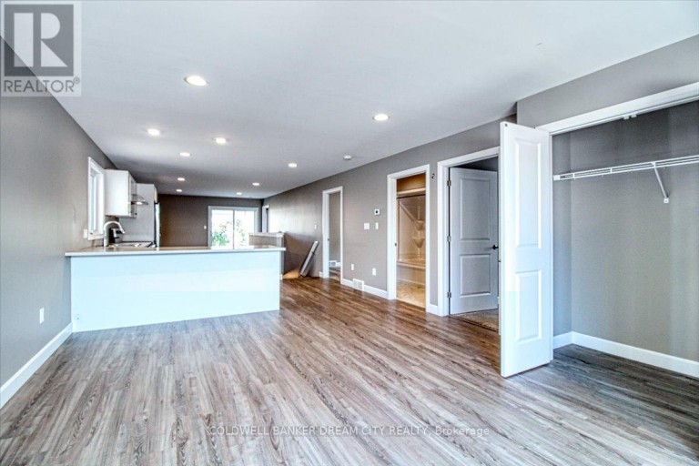 100 ARROWHEAD LANE, Chatham-Kent (Chatham), Ontario, N7M0T2
