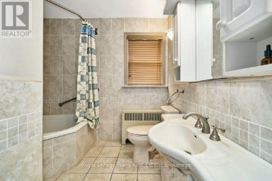 1535 DUNDAS STREET E Whitby (Blue Grass Meadows) Ontario photo 18
