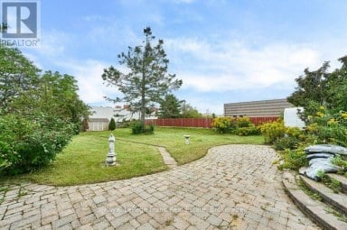 1535 DUNDAS STREET E Whitby (Blue Grass Meadows) Ontario photo 7