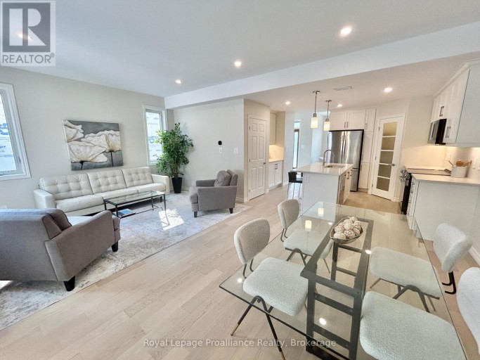 93 ATHABASKA DRIVE, Belleville (Thurlow Ward), Ontario, K8N0T1