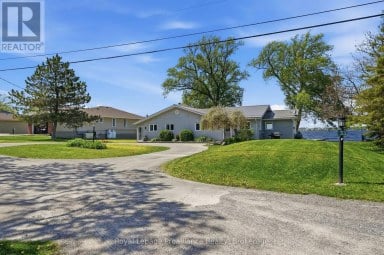 33 PEATS POINT LANE Prince Edward County (Ameliasburg Ward) Ontario photo 2