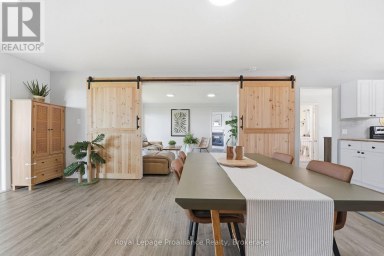 33 PEATS POINT LANE Prince Edward County (Ameliasburg Ward) Ontario photo 20