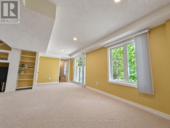 LOWER - 924 GUILDWOOD BOULEVARD, London North (North M), Ontario, N6H5S9