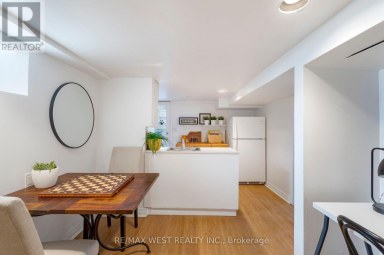 195 DUNN AVENUE Toronto (South Parkdale) Ontario photo 28
