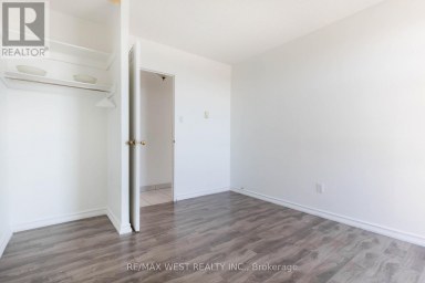 1503 - 3025 QUEEN FREDERICA DRIVE Mississauga (Applewood) Ontario photo 10