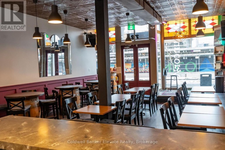 72 MAIN STREET S, Halton Hills (Georgetown), Ontario, L7G3G3