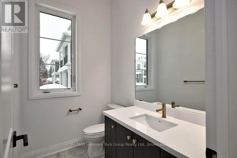 5-11 BAY STREET E, Blue Mountains, Ontario, N0H2P0