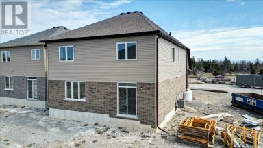 78 HILLCROFT WAY Kawartha Lakes (Bobcaygeon) Ontario photo 37