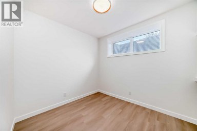 39B Moncton Road NE Calgary Alberta photo 40