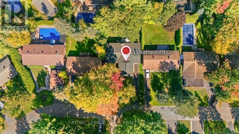 33 RUTHERFORD CRESCENT, Ottawa, Ontario, K2K1N1