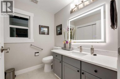 9915 Patton Road SW Calgary Alberta photo 17