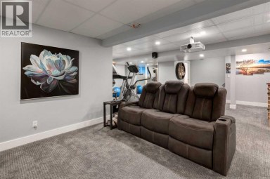 9915 Patton Road SW Calgary Alberta photo 29