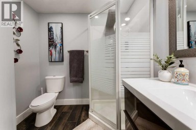 9915 Patton Road SW Calgary Alberta photo 32