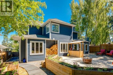 9915 Patton Road SW Calgary Alberta photo 42