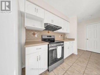 61 MOFFATT LANE Guelph (Clairfields/Hanlon Business Park) Ontario photo 14