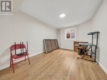 61 MOFFATT LANE Guelph (Clairfields/Hanlon Business Park) Ontario photo 37
