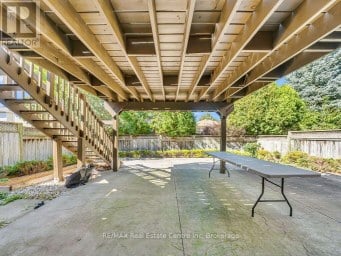 61 MOFFATT LANE Guelph (Clairfields/Hanlon Business Park) Ontario photo 41