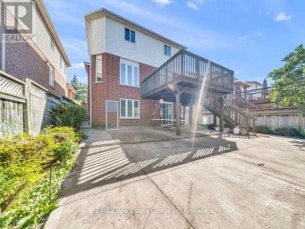 61 MOFFATT LANE Guelph (Clairfields/Hanlon Business Park) Ontario photo 42