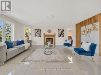 61 MOFFATT LANE Guelph (Clairfields/Hanlon Business Park) Ontario photo 9