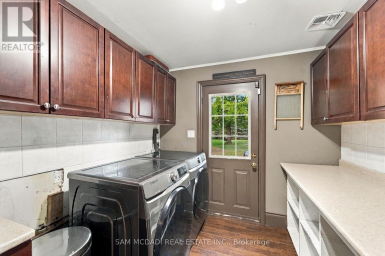 8375 CREDITVIEW ROAD, Brampton (Credit Valley), Ontario, L6Y0G7