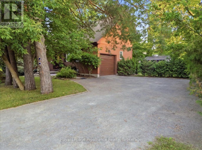 33 LESLEY DRIVE, Belleville (Belleville Ward), Ontario, K8N4G2