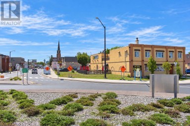 4816 BRIDGE STREET Niagara Falls (Cherrywood) Ontario photo 3