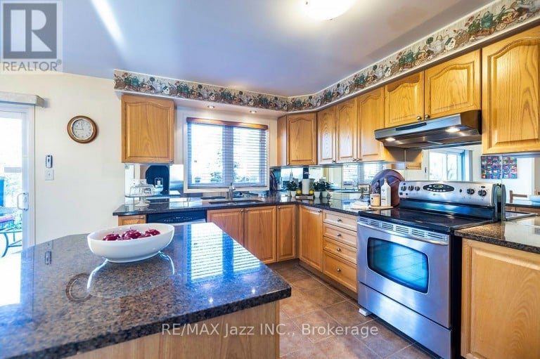 1546 RORISON STREET, Oshawa (Taunton), Ontario, L1K0K1