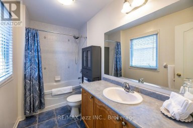 1546 RORISON STREET Oshawa (Taunton) Ontario photo 27