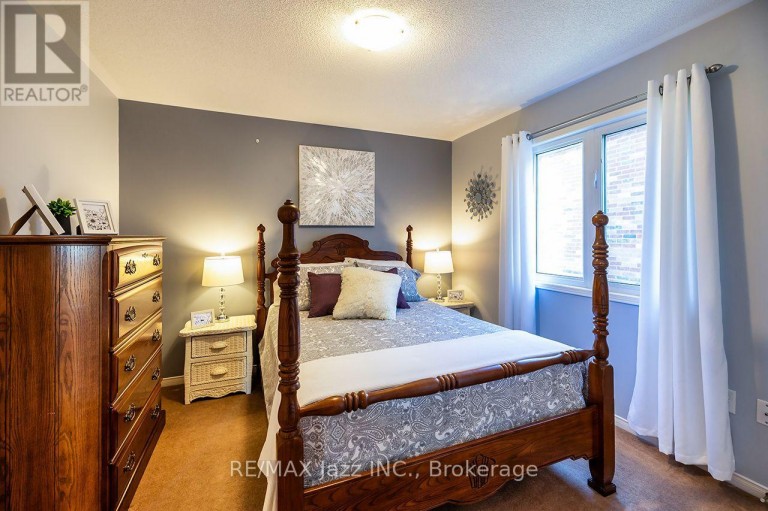 1546 RORISON STREET, Oshawa (Taunton), Ontario, L1K0K1