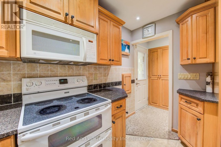192 WARREN ROAD, Kitchener, Ontario, N2M4T7
