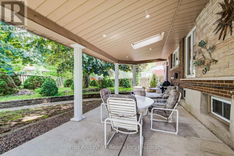 192 WARREN ROAD, Kitchener, Ontario, N2M4T7