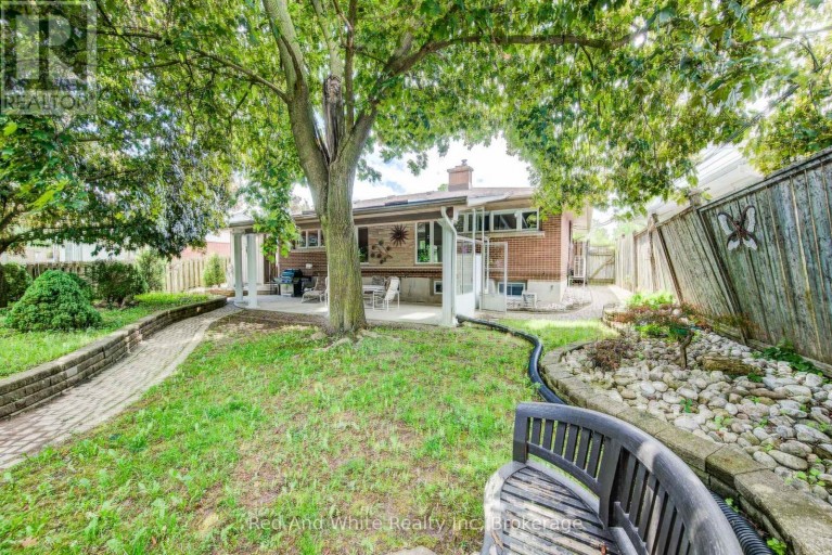 192 WARREN ROAD, Kitchener, Ontario, N2M4T7